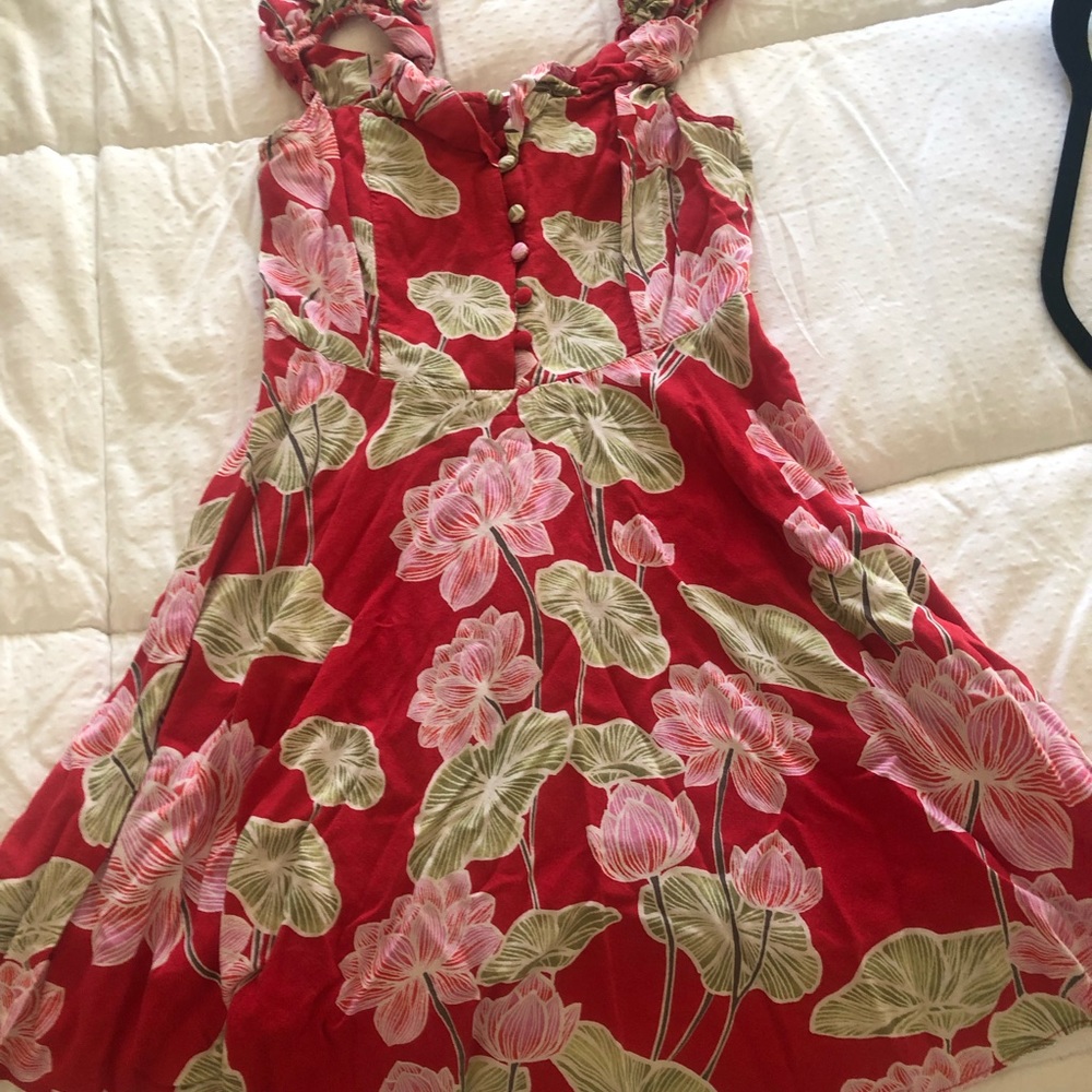 Forever 21 Floral Dress size S